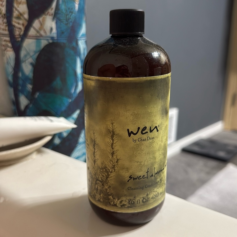 Unopened cleansing conditioner